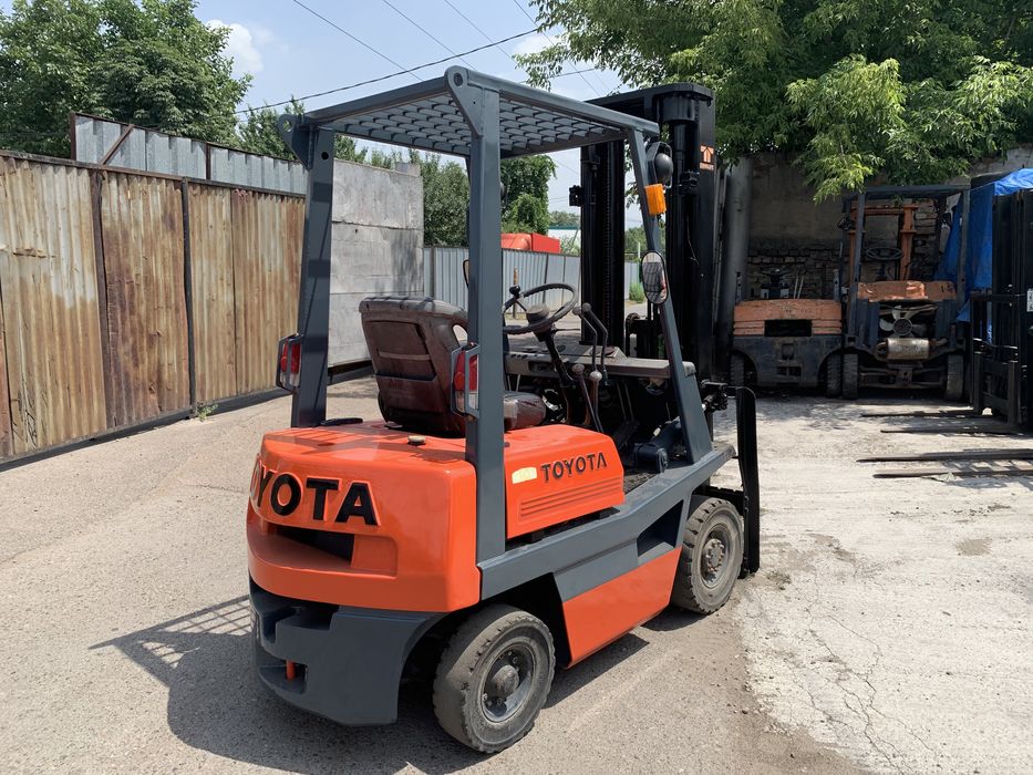 Toyota 4FG18 Вилочный погрузчик