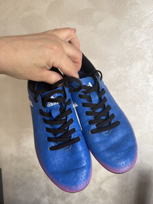 Ghete fotbal cu crampoane , Adidas Messi nr 33