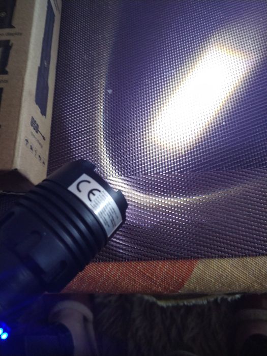 USB презарядно фенерче