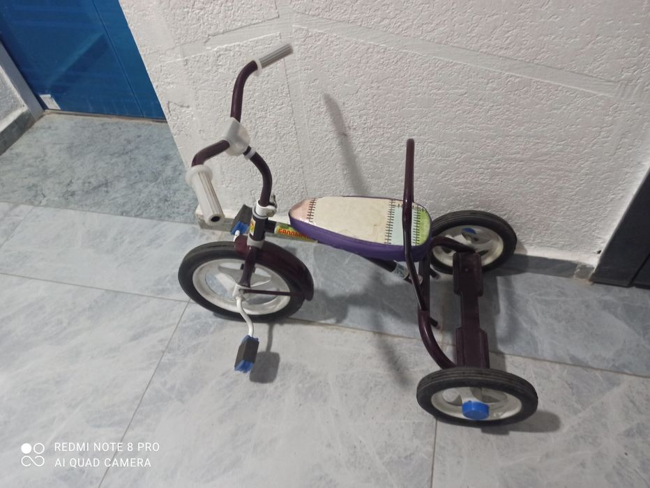 Продам трёхколёсный велосипед