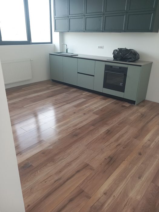 Tencuieli mecanizate și sapa lichida.