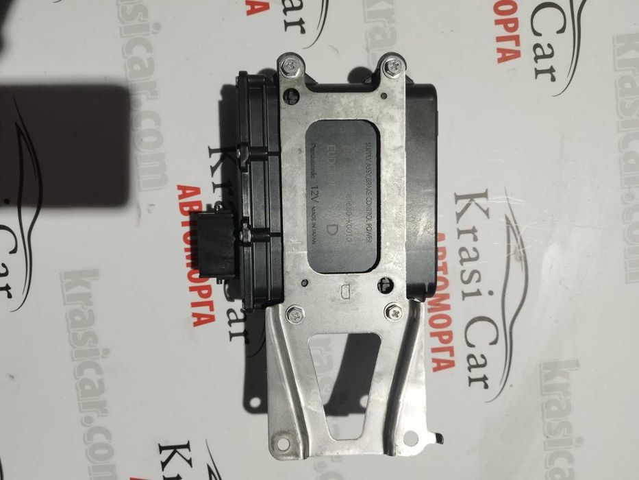 ROG3M097 модул за ръчна спирачка Toyota Yaris Cross 2025г 1.5 хибрид