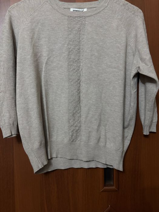 Продается кофта женская