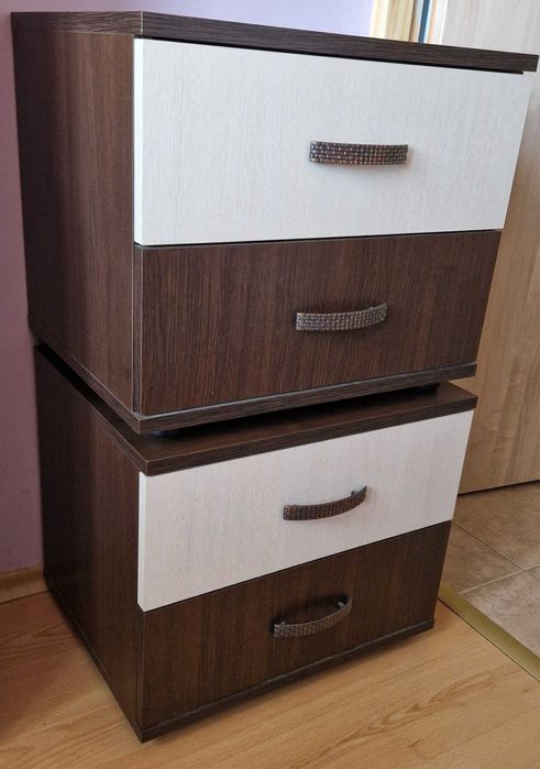 Продава се - спалня + 2 бр. нощни шкафчета