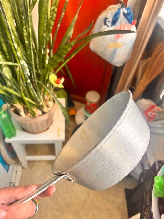 Дуршлаг за 1000 срочно продаем