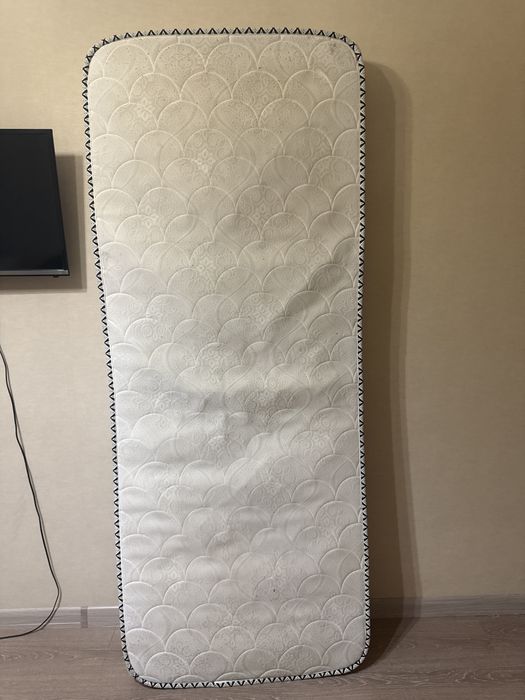 Продам матрац б/у