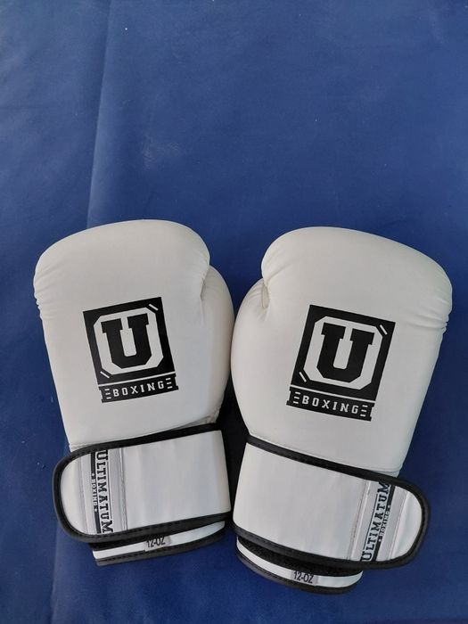 Перчатки боксерские