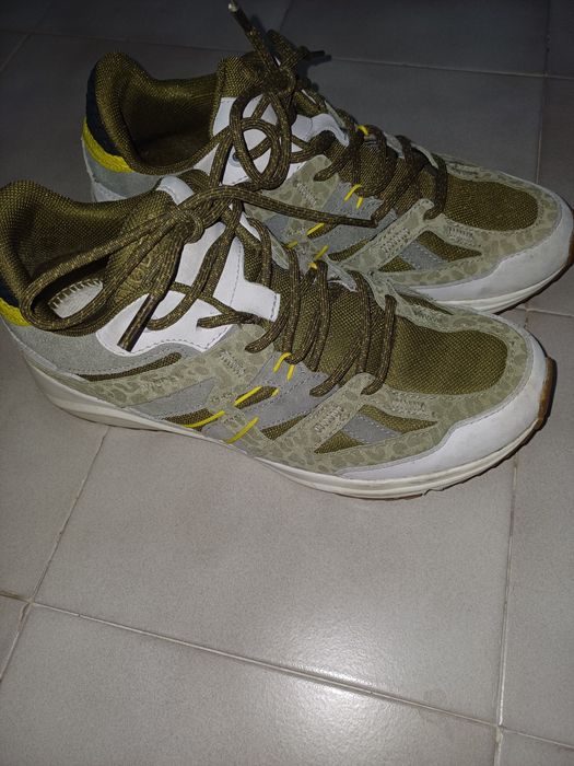 Много запазени маратонки