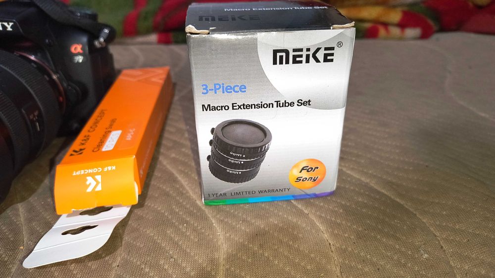 sony a77 cu obiectiv sony 16-50 ssm f2.8 plus accesorii