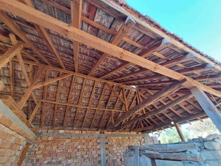 Продава се Къща в с. Поликраище, Област Велико Търново - 40 кв.м за 1025 €/кв.м - Снимка #2