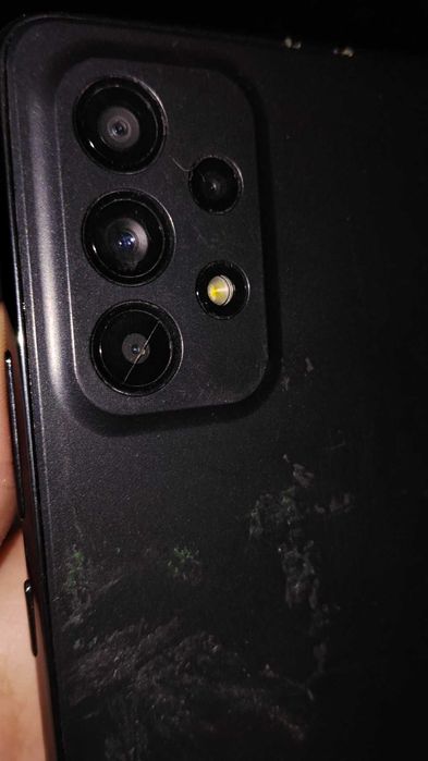 Продам Samsung a53.