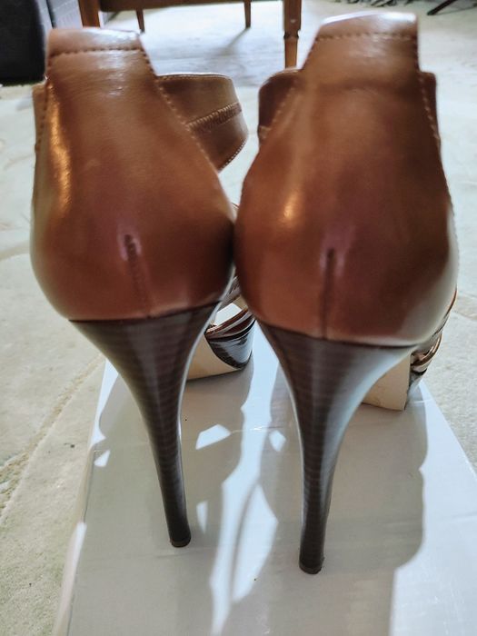 Vand sandale noi, din piele naturala, Michael Kors, masura 38