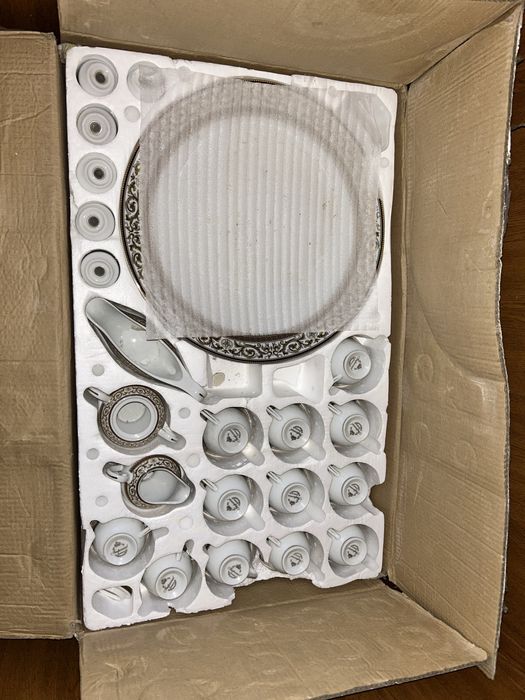 Продам набор новой посуды 122 предмета