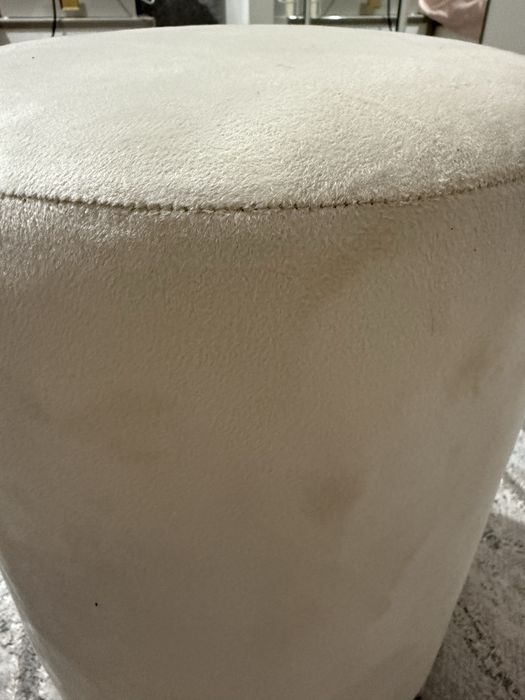 Пуфик красивый новый