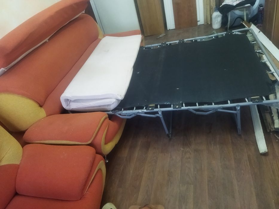 Отдам даром диван кресло