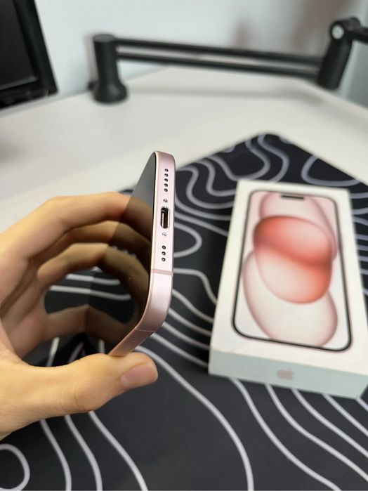 iphone 15 в идеальном состояний