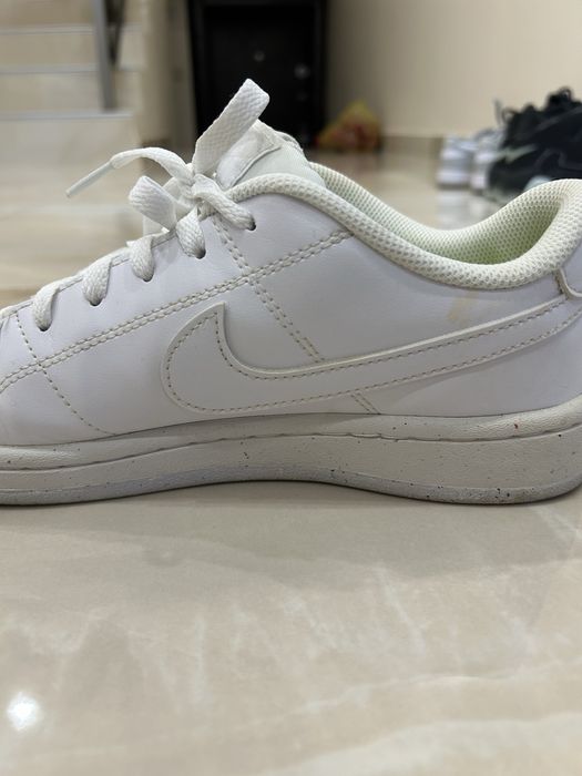 Обувки Nike Найк Бели