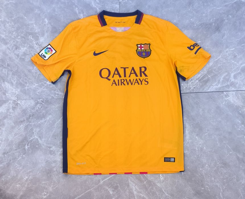 Тениска FC Barcelona размер L