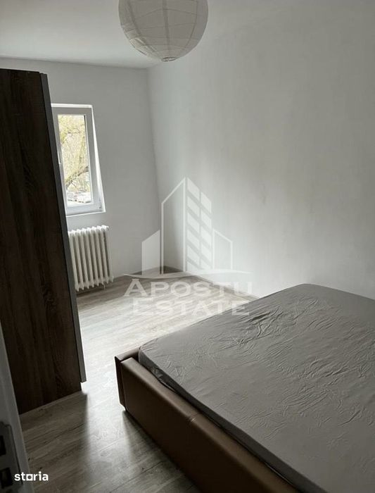 Apartament cu 3 camere de vanzare , etaj intermediar , Zona Dacia