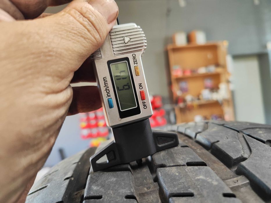 2бр.летни гуми 245/35/20 Pirelli