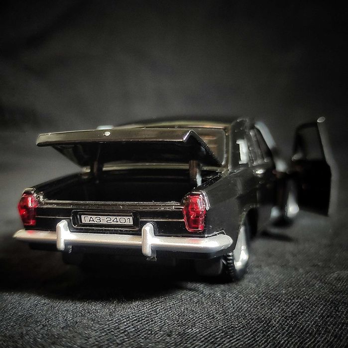 Автомодель Волга ГАЗ-2401 «Чёрный Воронок»