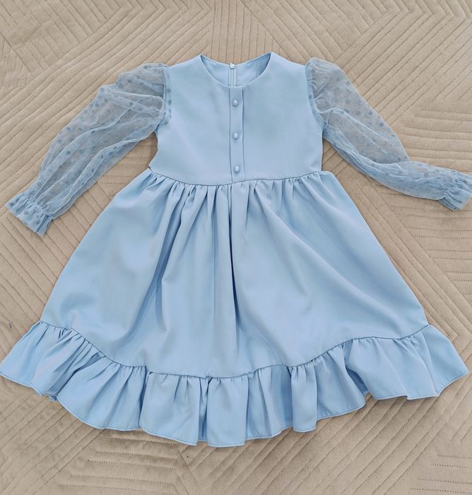 Платье на девочку