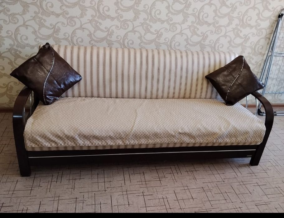 Продам уголок мягкой мебели