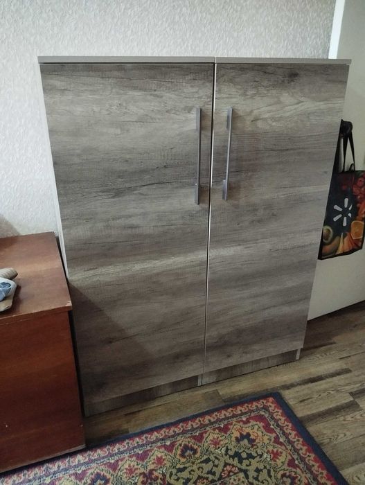 Шкаф - пенал для одежды