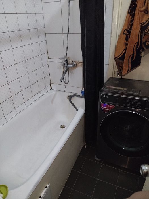 Продаю 2х комнатную квартиру балкон 1.5×6 Чиланзар 19 квартал Базарчик