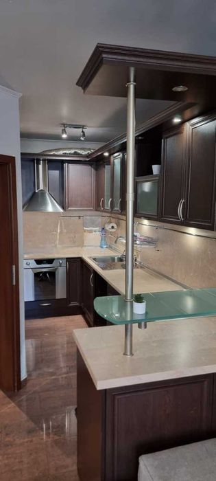 Дава се под наем Двустаен апартамент в София, Хладилника - 60 кв.м за 714 € - Снимка #1