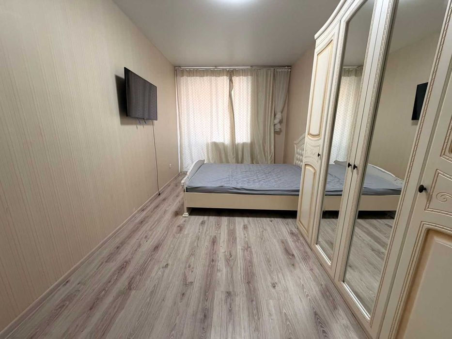 1ком.Береке 40кв. 5 этаж 2021г