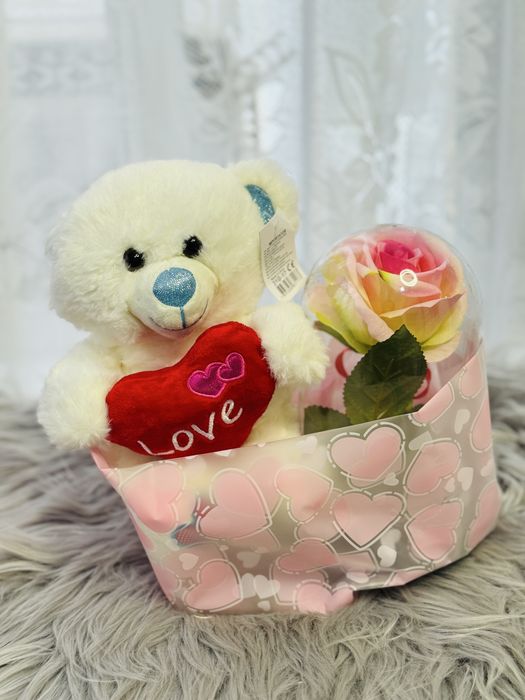 Cadouri/seturi 1-8martie/ Valentine’s Day si nu numai