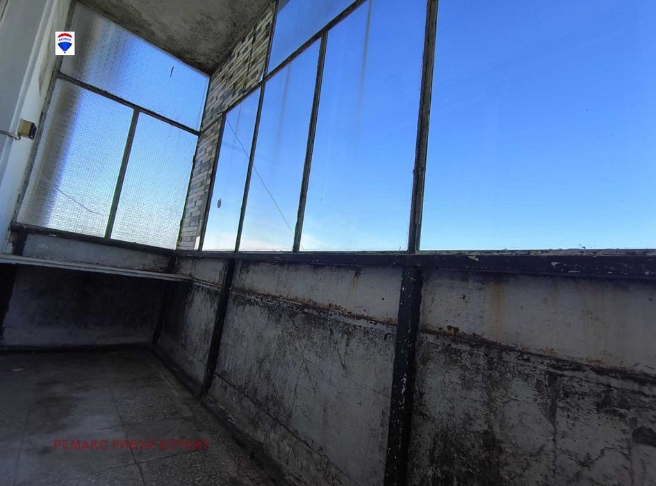 Продава се Двустаен апартамент в Русе, Родина 2 - 61 кв.м за 1032 €/кв.м - Снимка #9