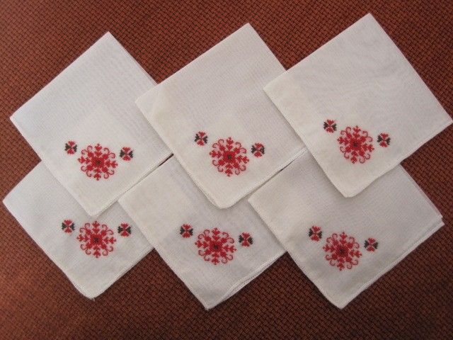Кърпички с бродерия-нови