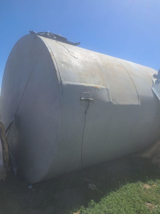 Бочка 25 тонна,для хозяйства.