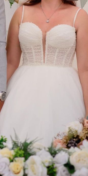 Булчинска рокля в отлично състояние