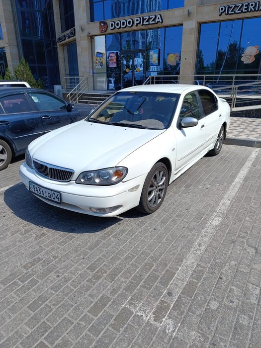 Продам Nissan Maxima A33 об. 3.0