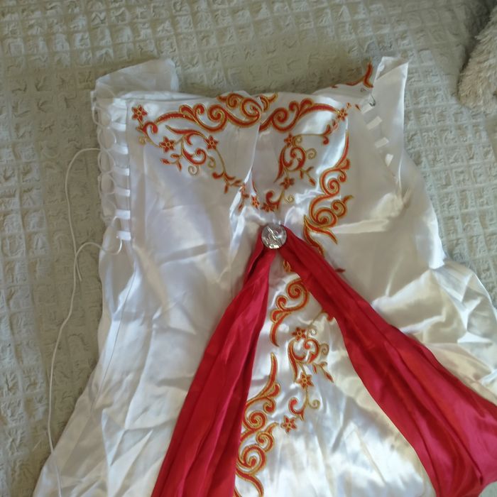 Прадаю свадебное платя или прокат