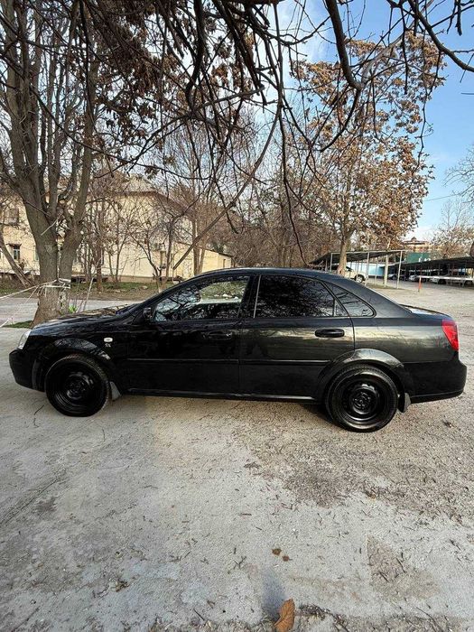 Lacetti 1.8 Автомат Черный