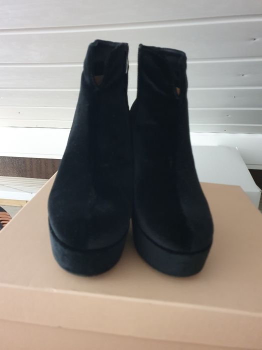 Ghete din catifea Musette