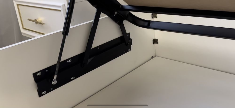 Подъемный механизм для кровати