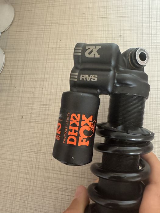 Fox dh x2 factory series 240 x 76 mm