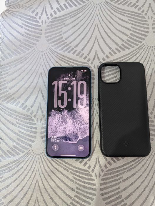 Iphone 13 128 gb cu husa spigen mag armor