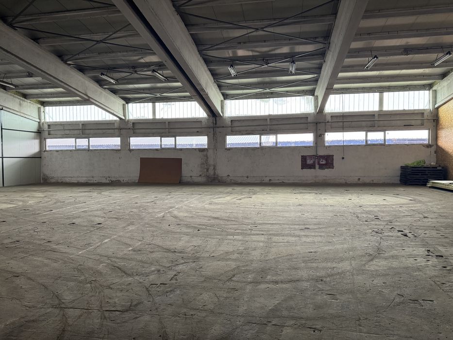 Inchiriez depozit industrial hala 440 mp  Zona Depozitelor cu Rampa
