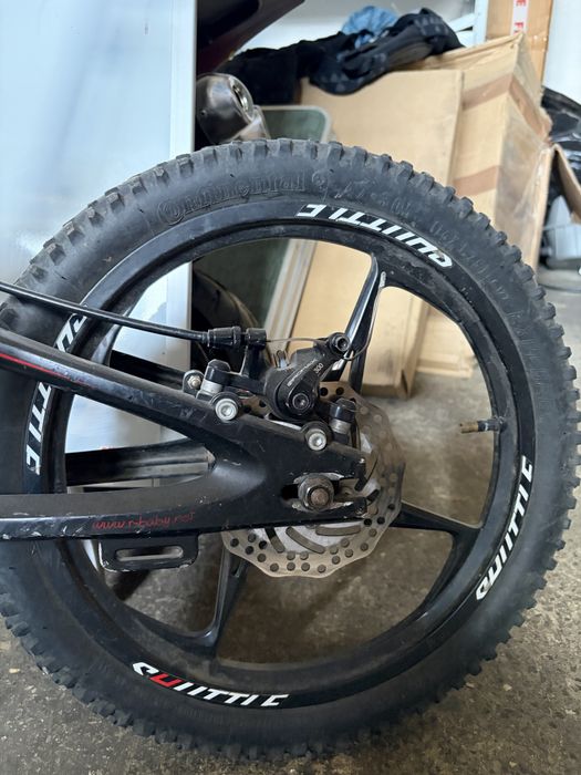 Bicicleta  copii 16’’ cu frane pe disc