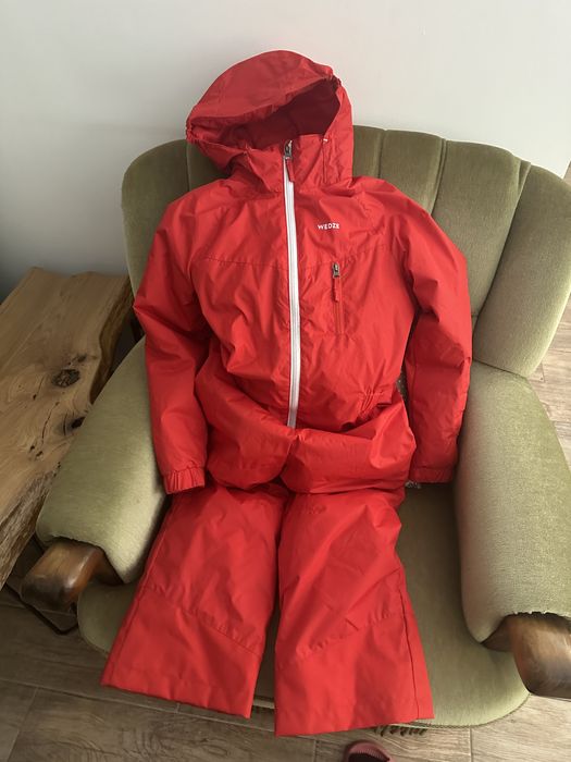 Costum de schi Decathlon 10 ani