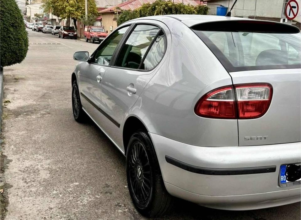 Vand seat leon motor 1.6 Benzină consum mic
