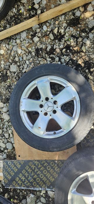 Джанти с гуми за Мерцедед 225 / 55 / R16