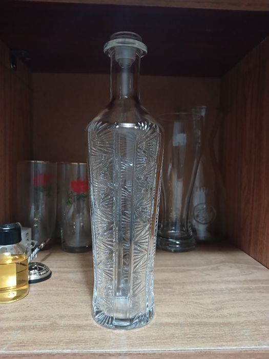 Графин хрустальный советский