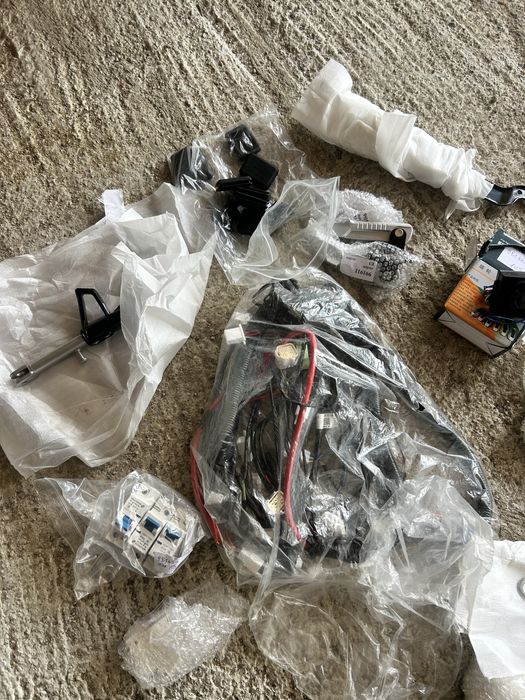 Carene scuter electric